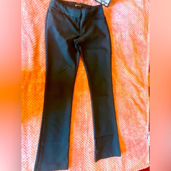 NWOT Express Columnist Mid Rise Ankle Pant - Picture 3 of 12
